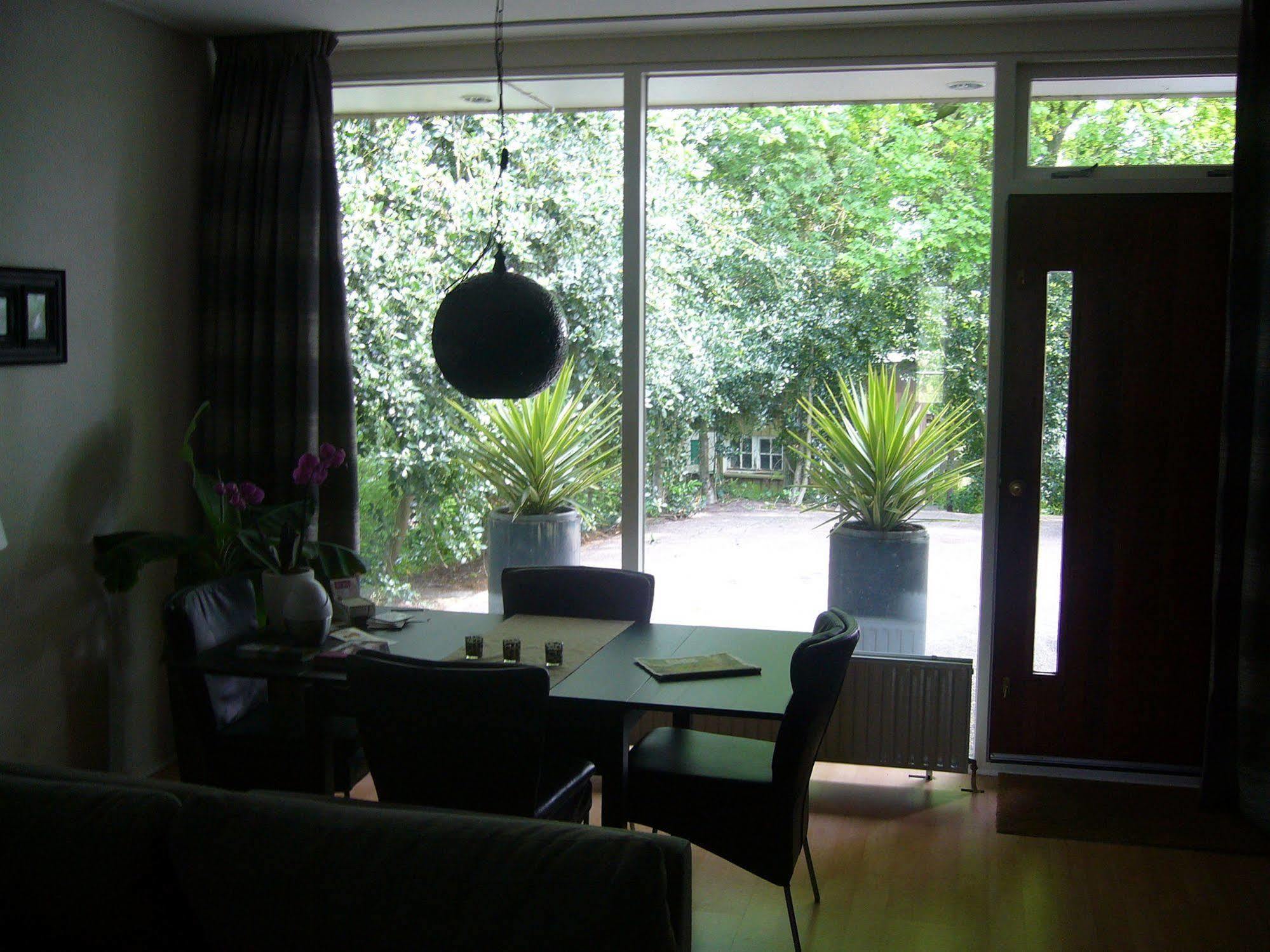 Bed & Breakfast Op De Brabantse Wal 4*